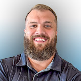 Tim Warren headshot